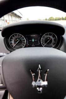 Stuur en tellers Maserati Ghibli Hybrid