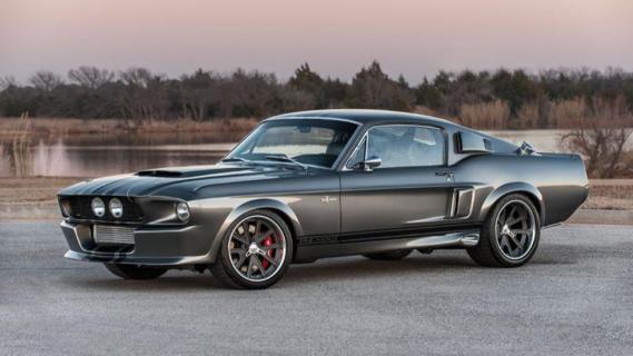 Shelby GT500CR 900S is een krachtige restomod