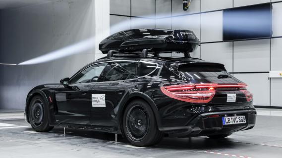 Porsche dakkoffer mag 200 km/u