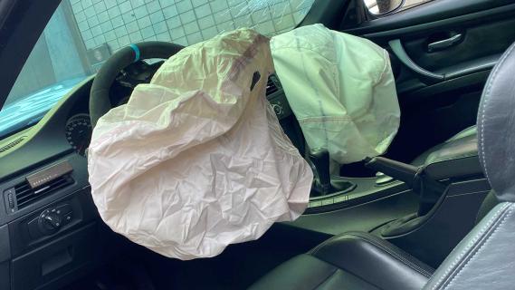 Airbags BMW M3 (E92 V8) in de Beneluxtunnel