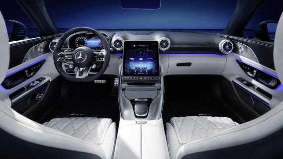 Interieur van de Mercedes SL