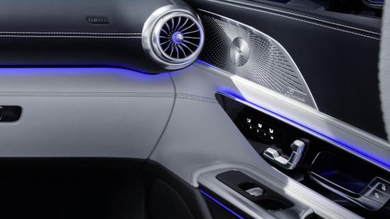 Interieur van de Mercedes SL