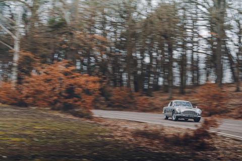 Aston Martin DB5 van James Bond (007)