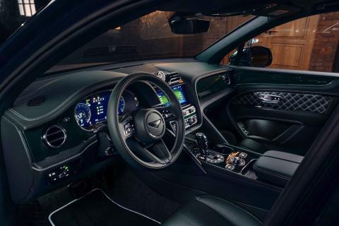 Dashboard Bentley Bentayga Hybrid First Edition (2021) (Facelift)