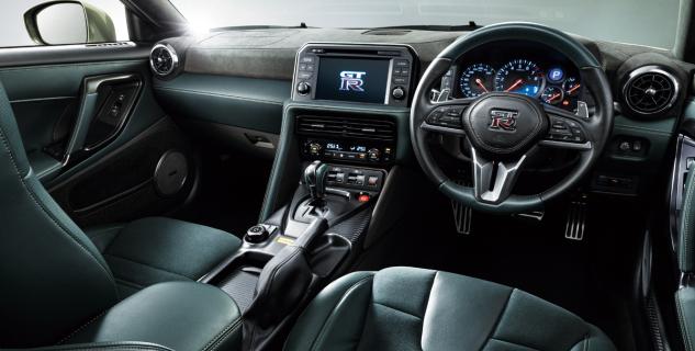 Nissan GT-R T-Spec interieur