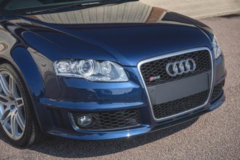 grille Audi RS 4 (B7) 2007