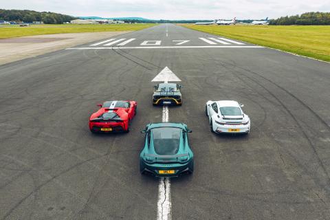 Ferrari SF90, Lamborghini Huracan STo, Aston Martin V12, Porsche 911 GT3 992