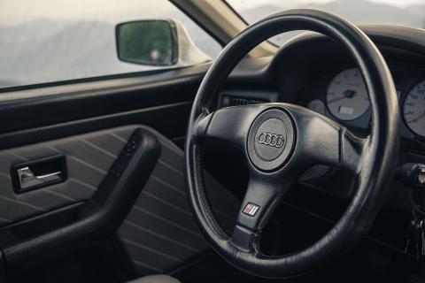 Audi S2 interieur