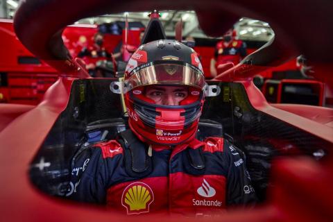 1e vrije training van de GP van Bahrein 2022 Carlos Sainz in de Ferrari F1-75