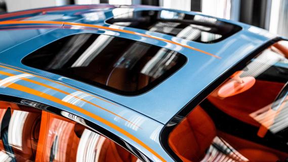 Bugatti Chiron Super Sport dakraam (Sky View)