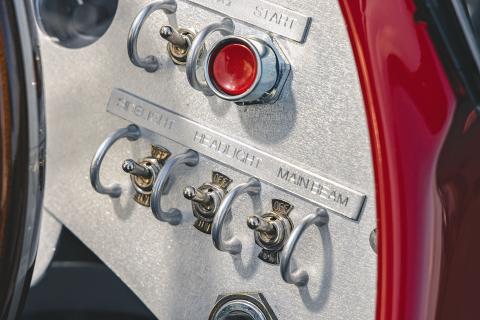 Toggle Switches (Tuimelschakelaars, knoppen) Mazda MX-5 als Tipo 184 (Alfa 158/159 hommage)