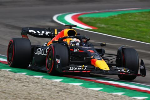 Max Verstappen tijdens de GP van Emilia-Romagna 2022