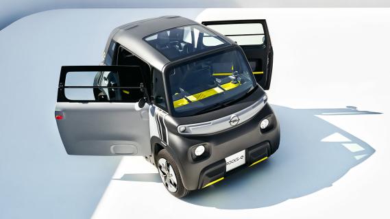 Opel Rocks-e 2022: 1e rij-indruk - 3/4 voor, deuren open