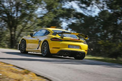 Porsche 718 Cayman GT4 RS