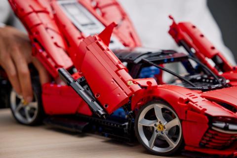 Vleugeldeuren LEGO Ferrari Daytona SP3