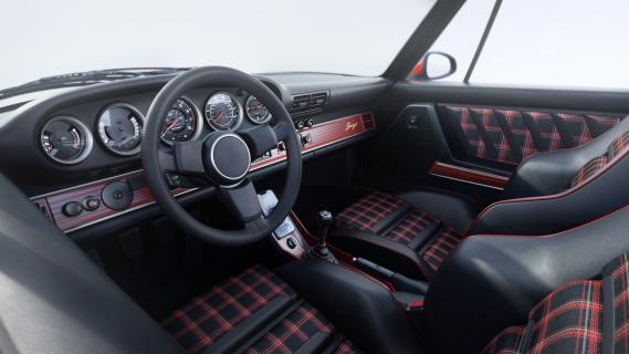 Singer 911 Turbo Cabrio 2022 interieur dashboard