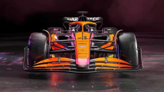 McLaren speciale livery GP van Singapore GP van Japan voor