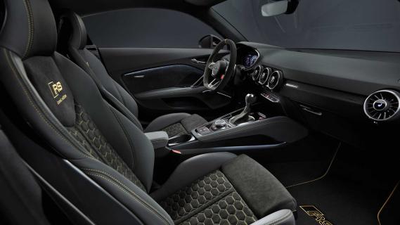 Audi TT RS Iconic Edition interieur overzicht