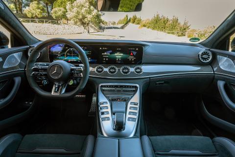 Mercedes-AMG GT 63 S E Performance 4-Door Coupé interieur overzicht