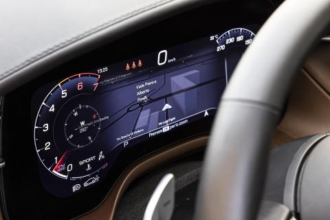 Maserati Grecale GT (2023) interieur dashboard tellers
