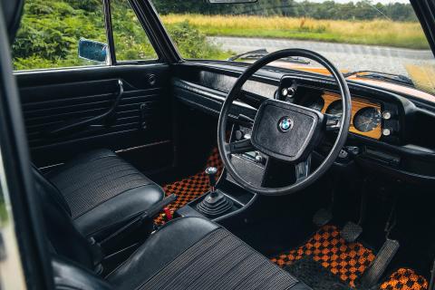 BMW 2002tii (1973) interieur dashboard