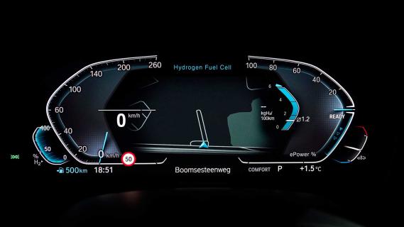 BMW iX5 Hydrogen cockpit