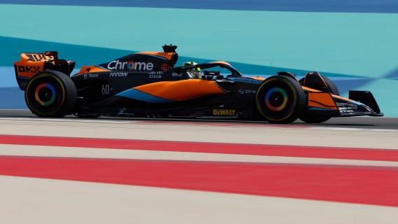 McLaren F1-auto MCL60 testing Bahrein 2023