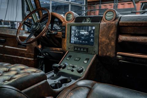 The Landrovers Panterra Lion interieur overzicht