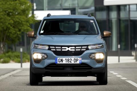 voorkant Dacia Spring Electric 65 Extreme