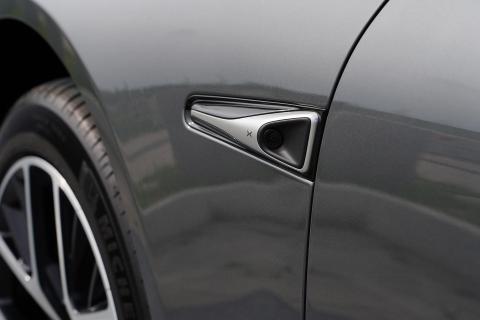 Xpeng P7 AWD Performance (2023) detail camera spiegel