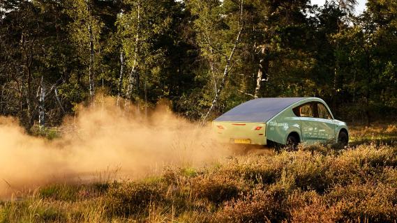 Offroad zonneauto TU Eindhoven