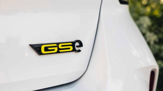 Opel Astra GSe (2023) badge
