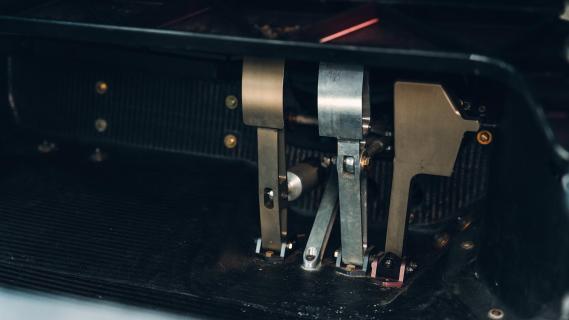 Porsche GT1 Strassenversion pedalen