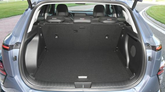 Hyundai Kona Electric Long Range (2023) achterkant kofferbak