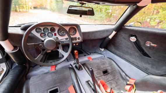 Lister Bell STR Lancia Stratos replica interieur