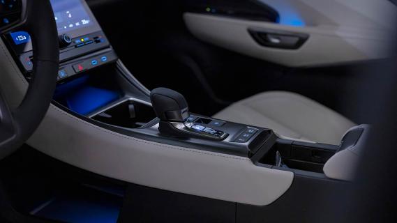Lexus LBX Elegant 2WD 2023: interieur detail pook