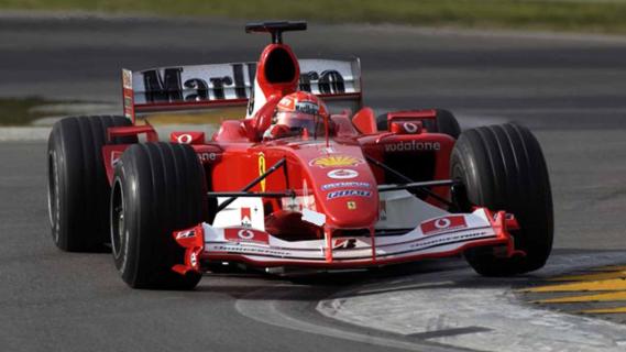 Michael Schumacher 2004 F2004 rijdend voorkant