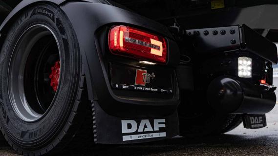 DAF TB+ RS-dealer vrachtwagen modderflap