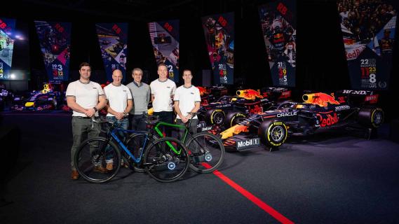 Red Bull elektrische fiets team