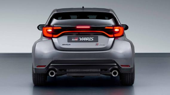 Toyota GR Yaris update (2024) schuin achterkant