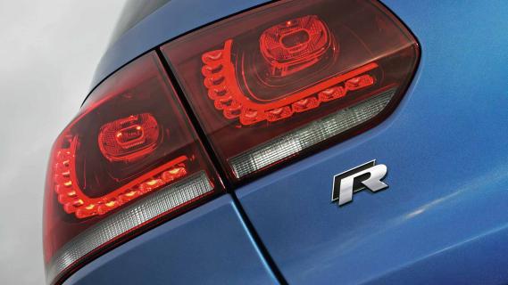 Volkswagen Golf R badge achterlicht