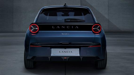 Lancia Ypsilon achterkant 2024