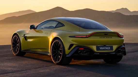Achterkant Aston Martin Vantage 2024 (facelift)