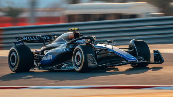 F1 2024 testdagen Bahrein Williams rijdend schuin voor
