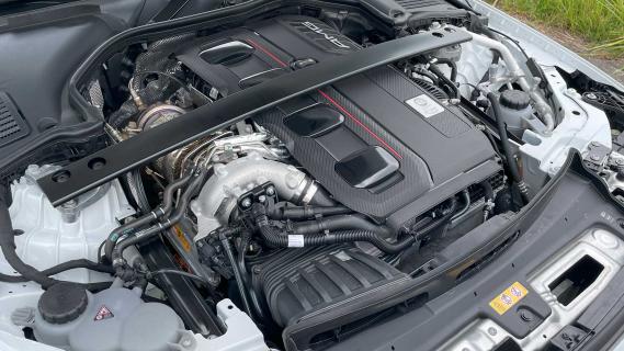 Motor met turbo - Mercedes-AMG C 63 S E Performance (viercilinder hybride)