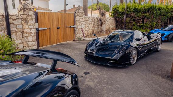 Supercar Owners Circle 2024 Pagani bij poort