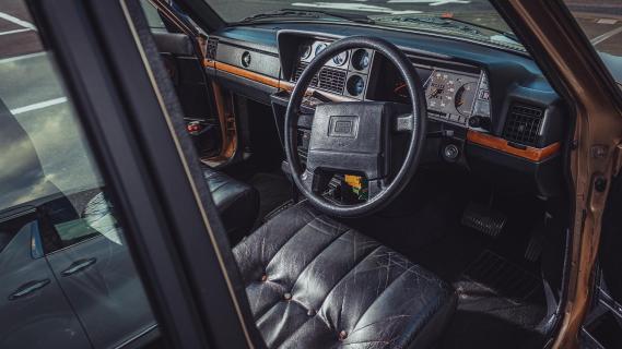 Volvo 240 interieur
