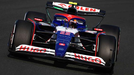 GP van Saoedi-Arabië 2024 Tsunoda rijdend voorkant VT1