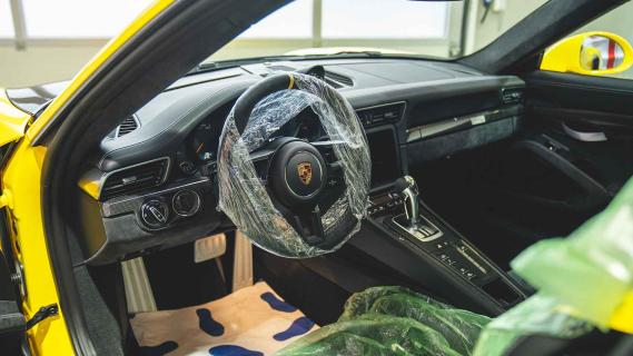 Porsche 911-collectie te koop met vrachtwagen en trailer 911 GT3 RS interieur