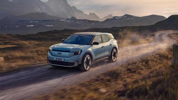 Ford Explorer Electric offroad